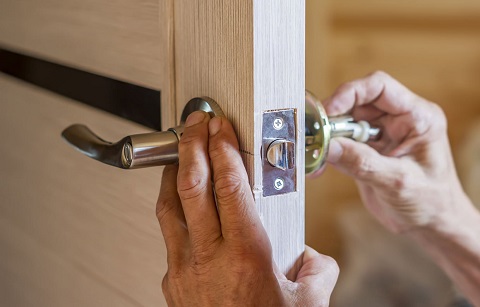 besoin d'un serrurier en urgence à meudon ? intervention rapide 24h/24 et 7j/7 pour ouverture de porte, changement de serrure et sécurisation de votre domicile. contactez un expert fiable et certifié !