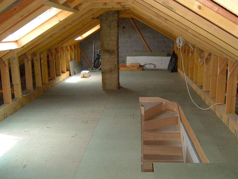 découvrez comment réussir la transformation de vos combles pour gagner de l’espace et valoriser votre maison. idées, conseils et astuces pour aménager vos combles avec style et efficacité.