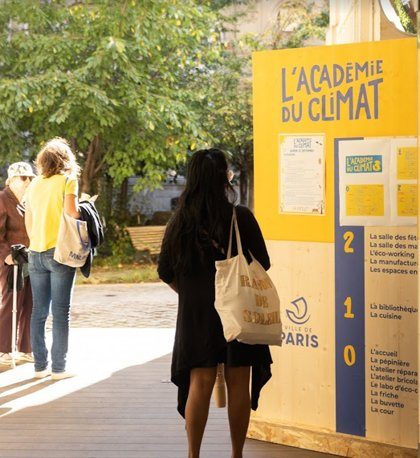 participez aux débats de l'académie du climat à paris pour échanger sur les enjeux environnementaux, découvrir des solutions durables et façonner l'avenir écologique de la ville.
