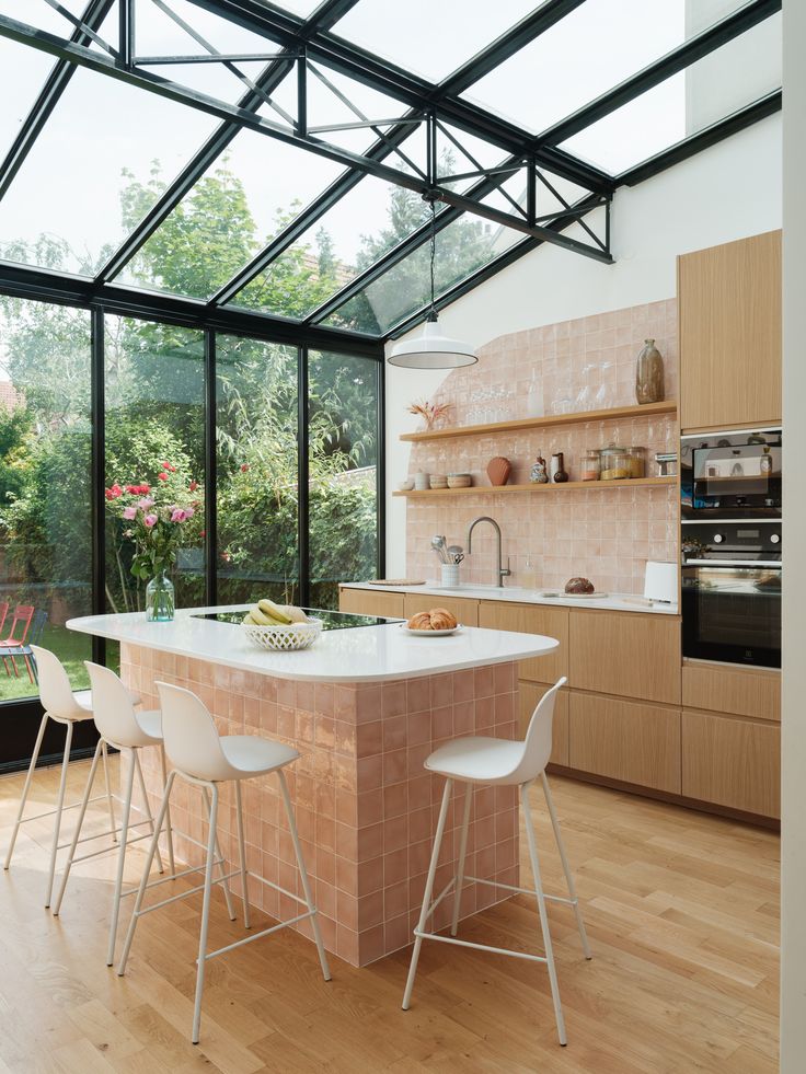 trouvez le meilleur rénovateur intérieur à paris en 2025 ! conseils et critères pour sélectionner un professionnel qualifié et réussir votre projet de rénovation.