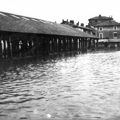 retrouvez les dernières actualités sur les inondations à châtillon : informations météo, bilan des dégâts, dispositifs de secours et conseils pour rester en sécurité face à la montée des eaux.