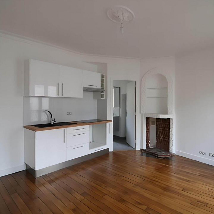 transformez votre espace de vie grâce à nos conseils et services de rénovation intérieure : idées d'aménagement, inspirations déco et astuces pour moderniser votre maison.