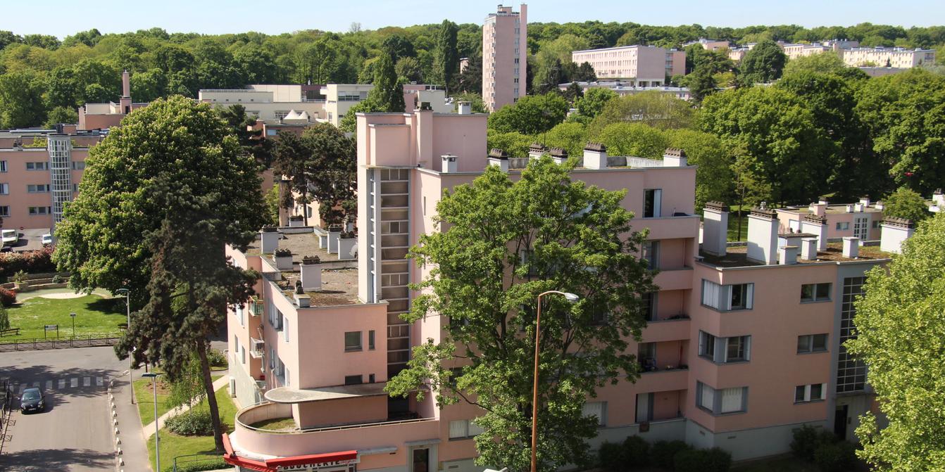 confiez votre projet de rénovation de maison à châtenay-malabry à des experts. conseils personnalisés, devis gratuit et travaux de qualité pour redonner vie à votre habitat.