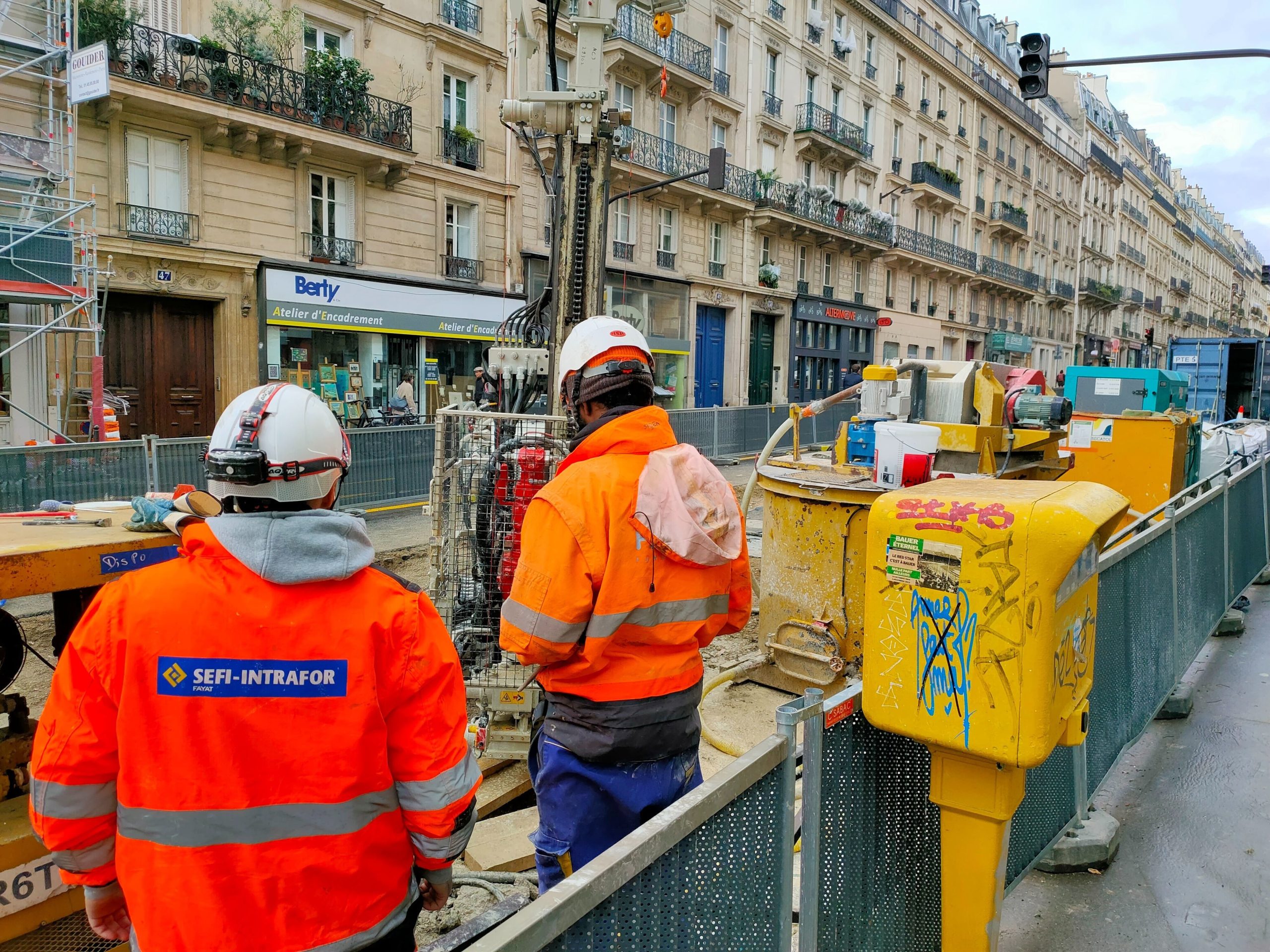 confiez votre projet de rénovation à paris 75005 à des experts ! conseils personnalisés, devis gratuits et accompagnement complet pour donner vie à vos idées et valoriser votre bien immobilier dans le 5ème arrondissement.
