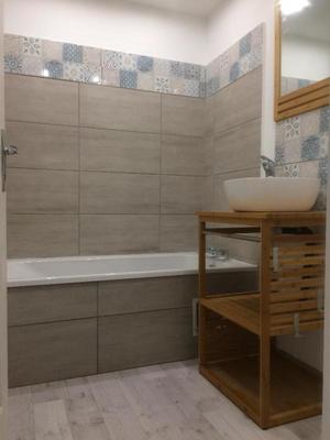 confiez la rénovation de votre salle de bain à montgeroult à des experts. conseils personnalisés, matériaux de qualité et réalisation sur-mesure pour une salle de bain moderne et fonctionnelle.