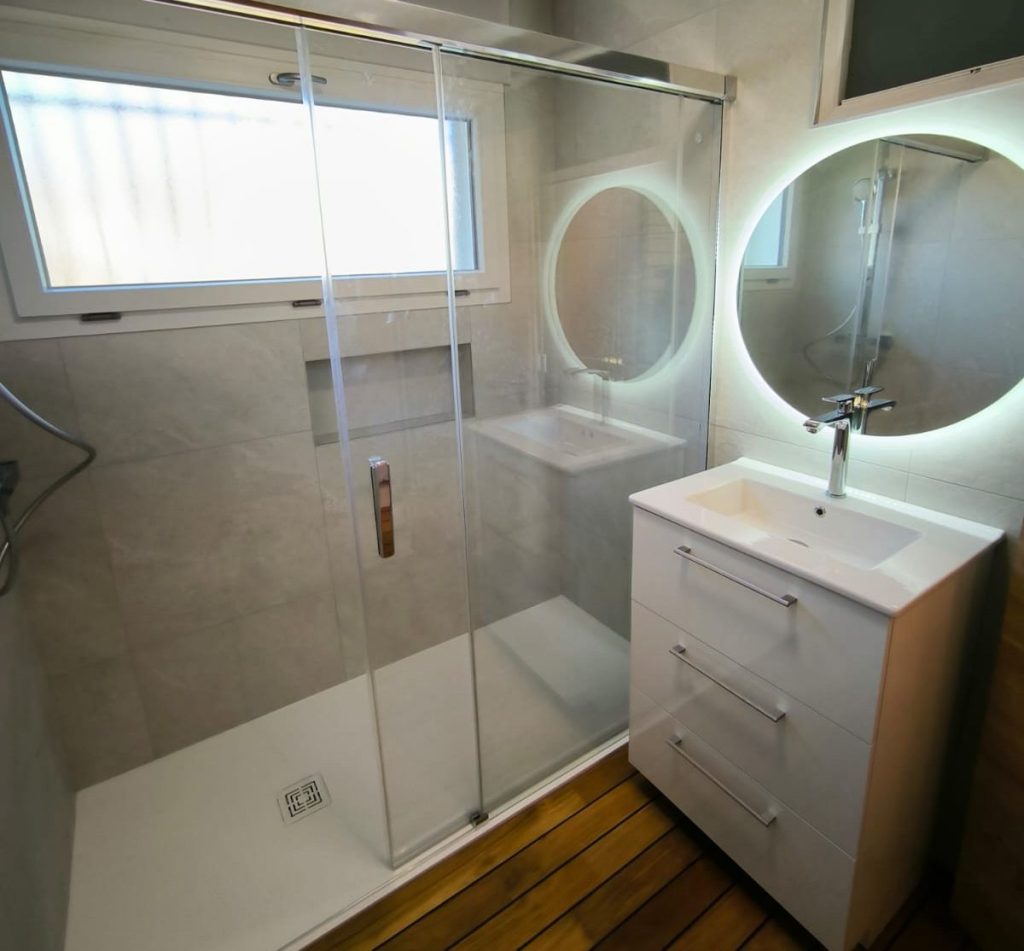 découvrez les étapes clés pour rénover votre salle de bains en île-de-france et transformez votre espace en un lieu moderne et fonctionnel.