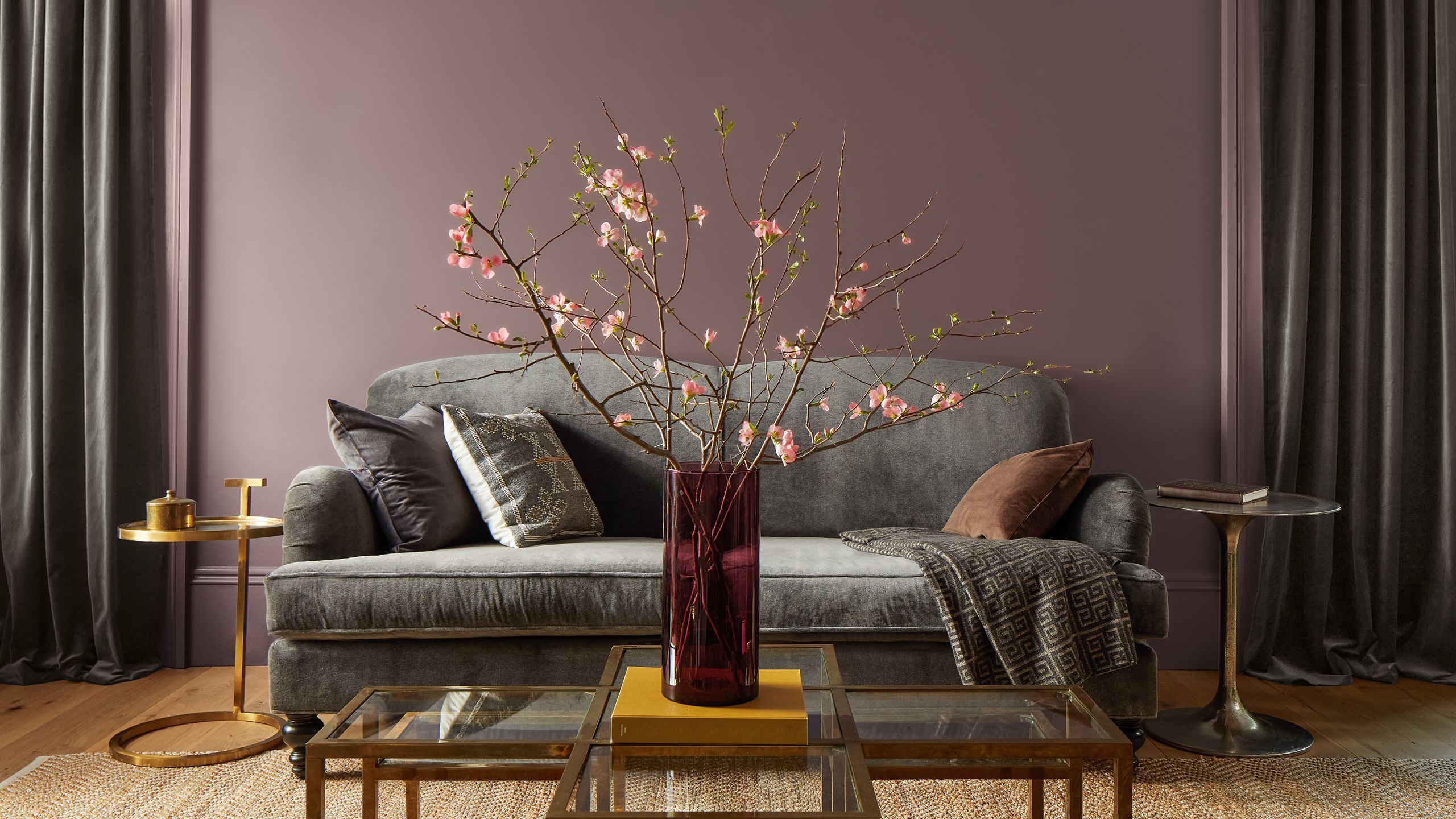 découvrez les tendances peinture intérieure à paris pour 2025 : couleurs phares, styles modernes et astuces déco pour transformer votre intérieur avec élégance et créativité.