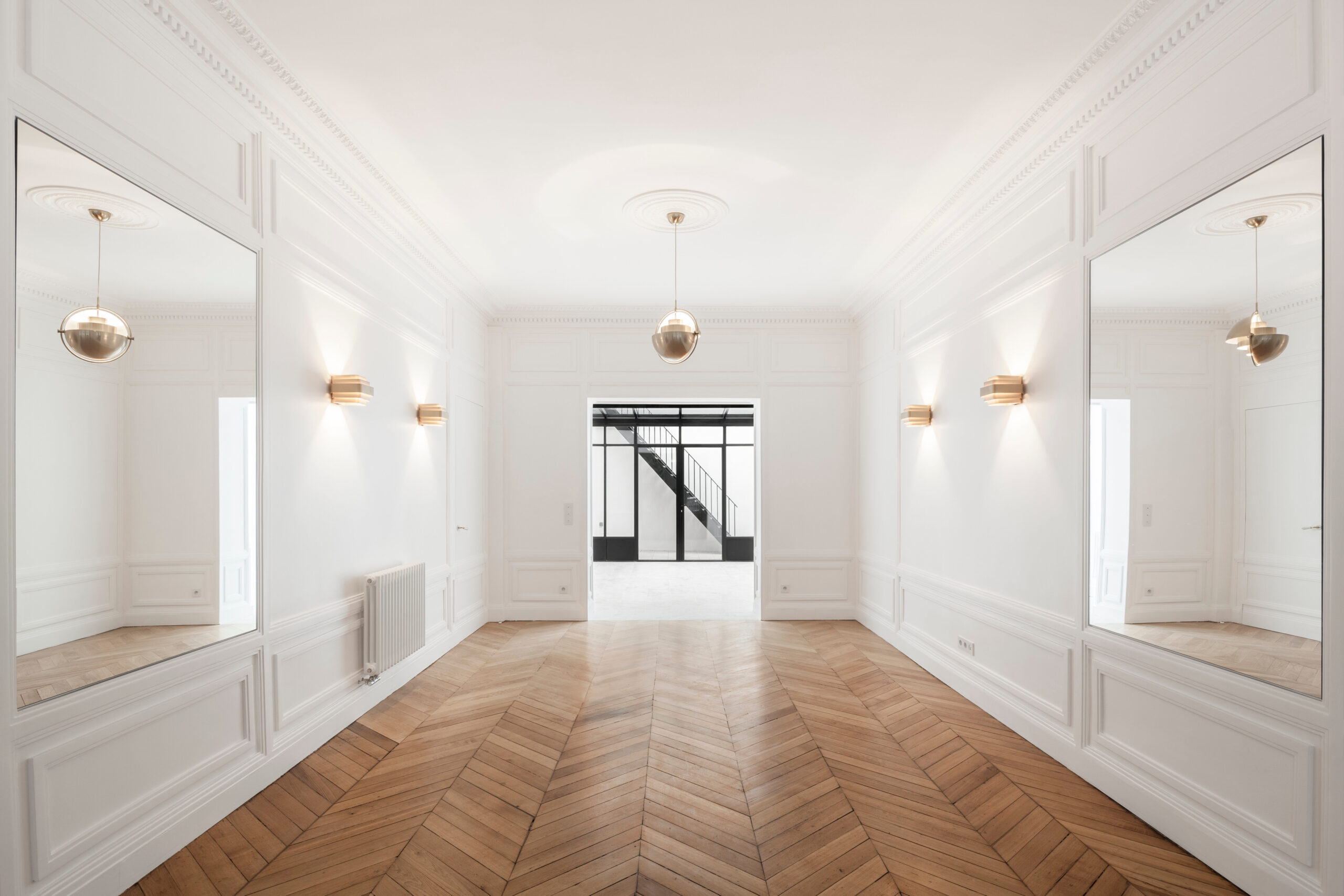 découvrez comment transformer un appartement dans le 16e arrondissement de paris grâce à des idées d’aménagement, de rénovation et de décoration élégantes. inspirez-vous de conseils d’experts pour optimiser votre espace et valoriser votre bien.