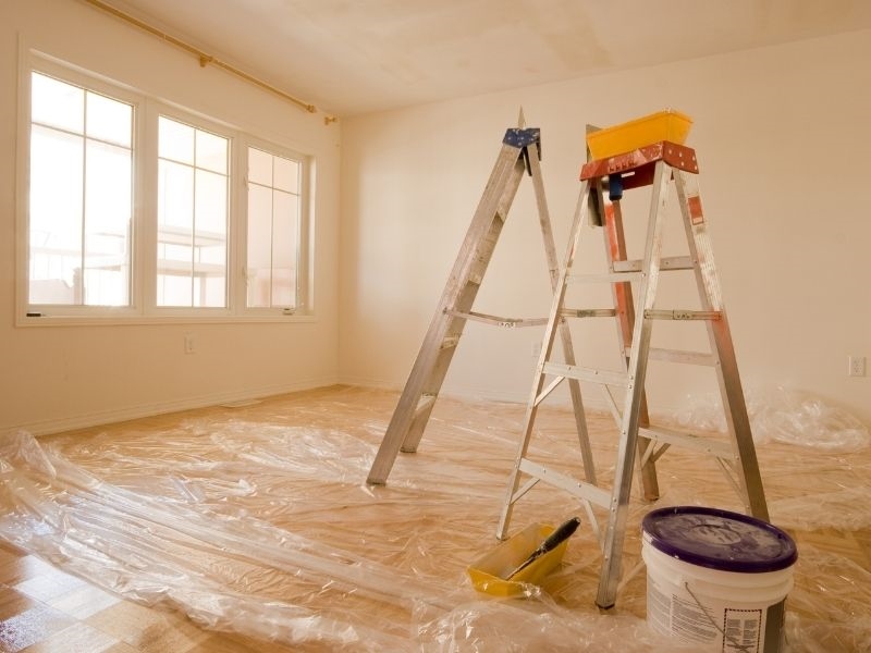 découvrez nos conseils pratiques pour réussir la rénovation de votre appartement et transformer votre espace en un lieu moderne et confortable.